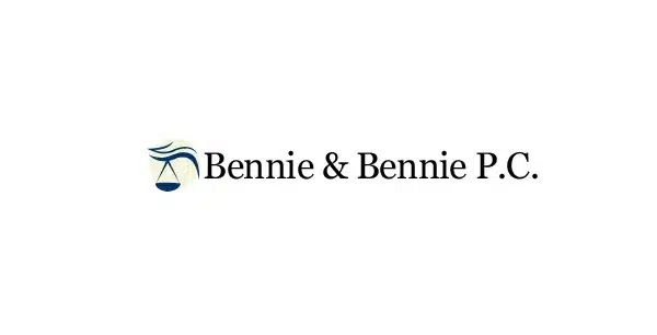 Bennie & Bennie-Card
